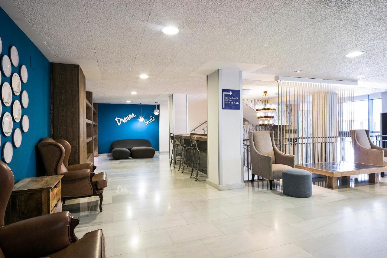 Madrid Airport Suites, Affiliated By Melia 외부 사진